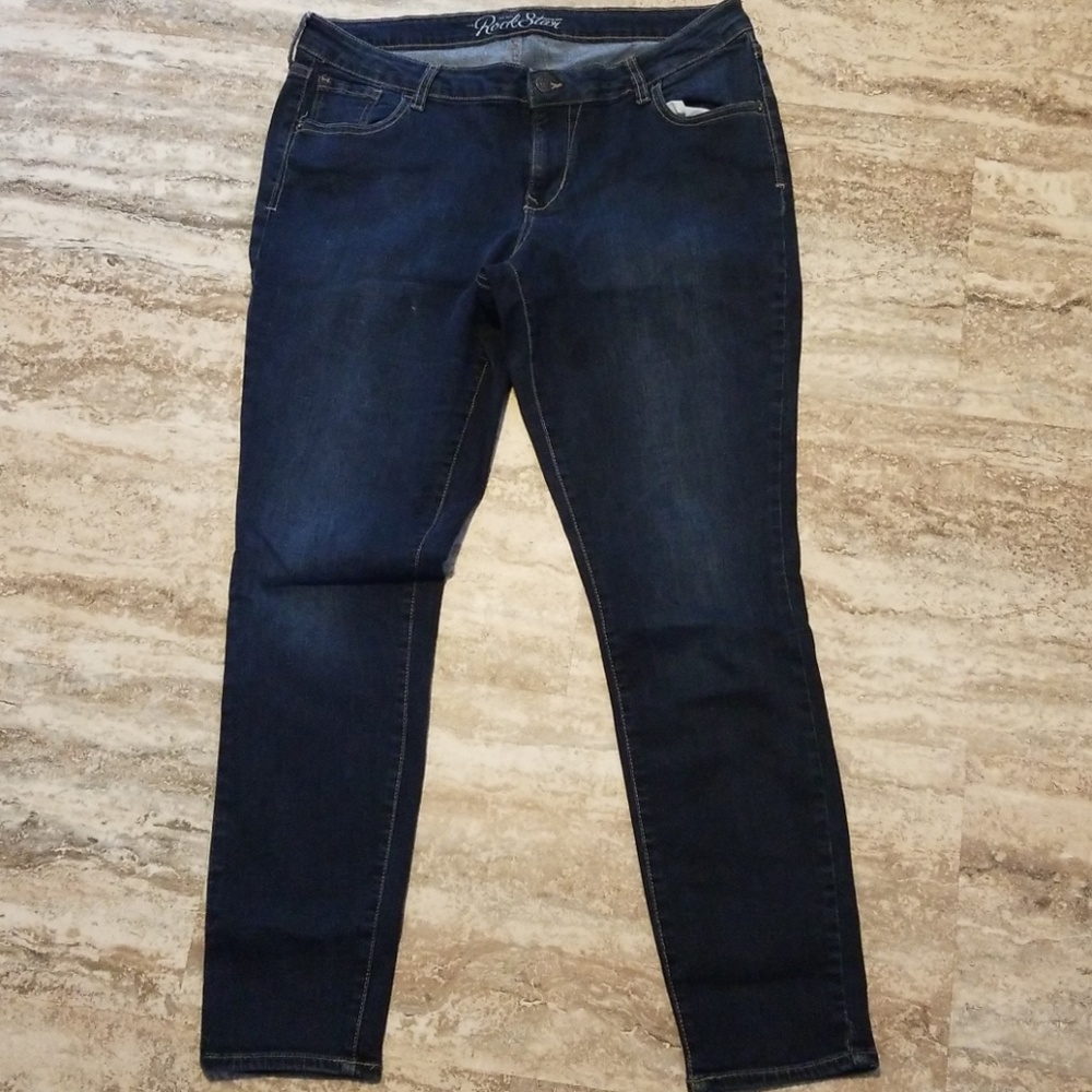 Old Navy Rockstar size 18